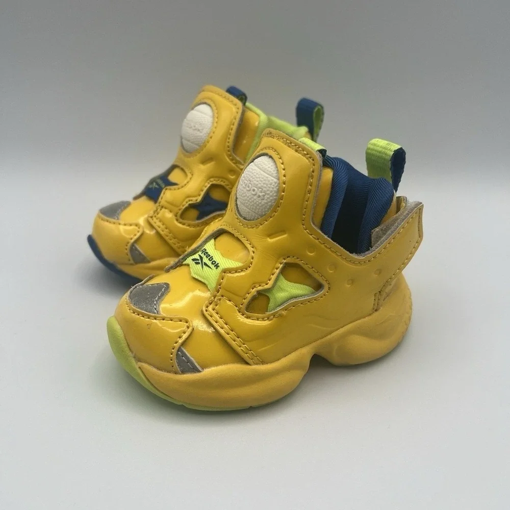 Reebok Instapump Fury x Minions Yellow Slip On Shoes‎ - Baby Toddler Size 2 NEW